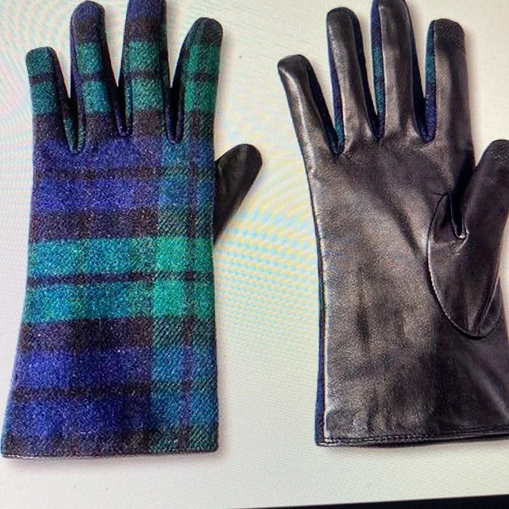 Merona Touch Screen Compatible Woven Blue Green Plaid Sheepskin Leather Gloves.